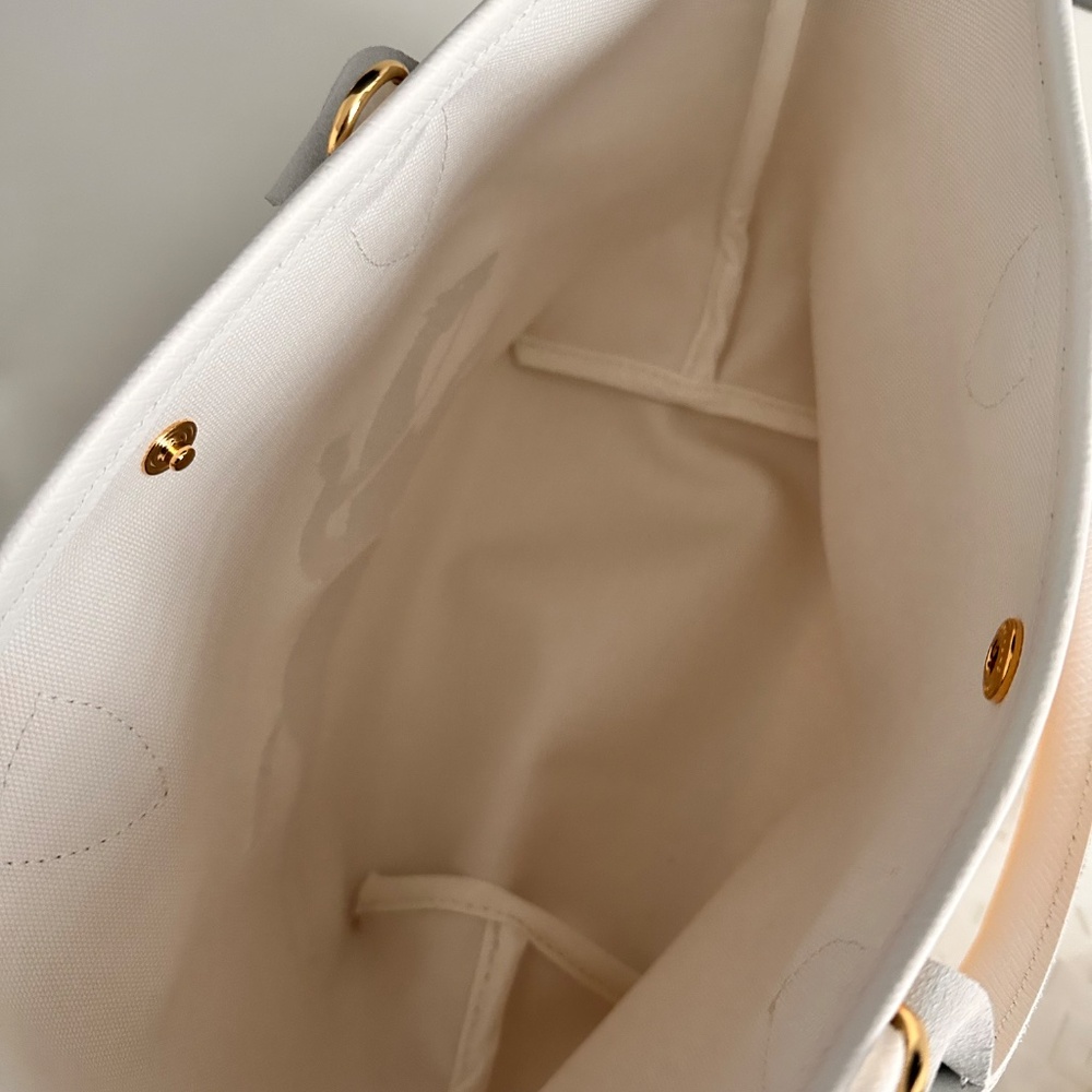 Longchamp - Picture 5 of 6